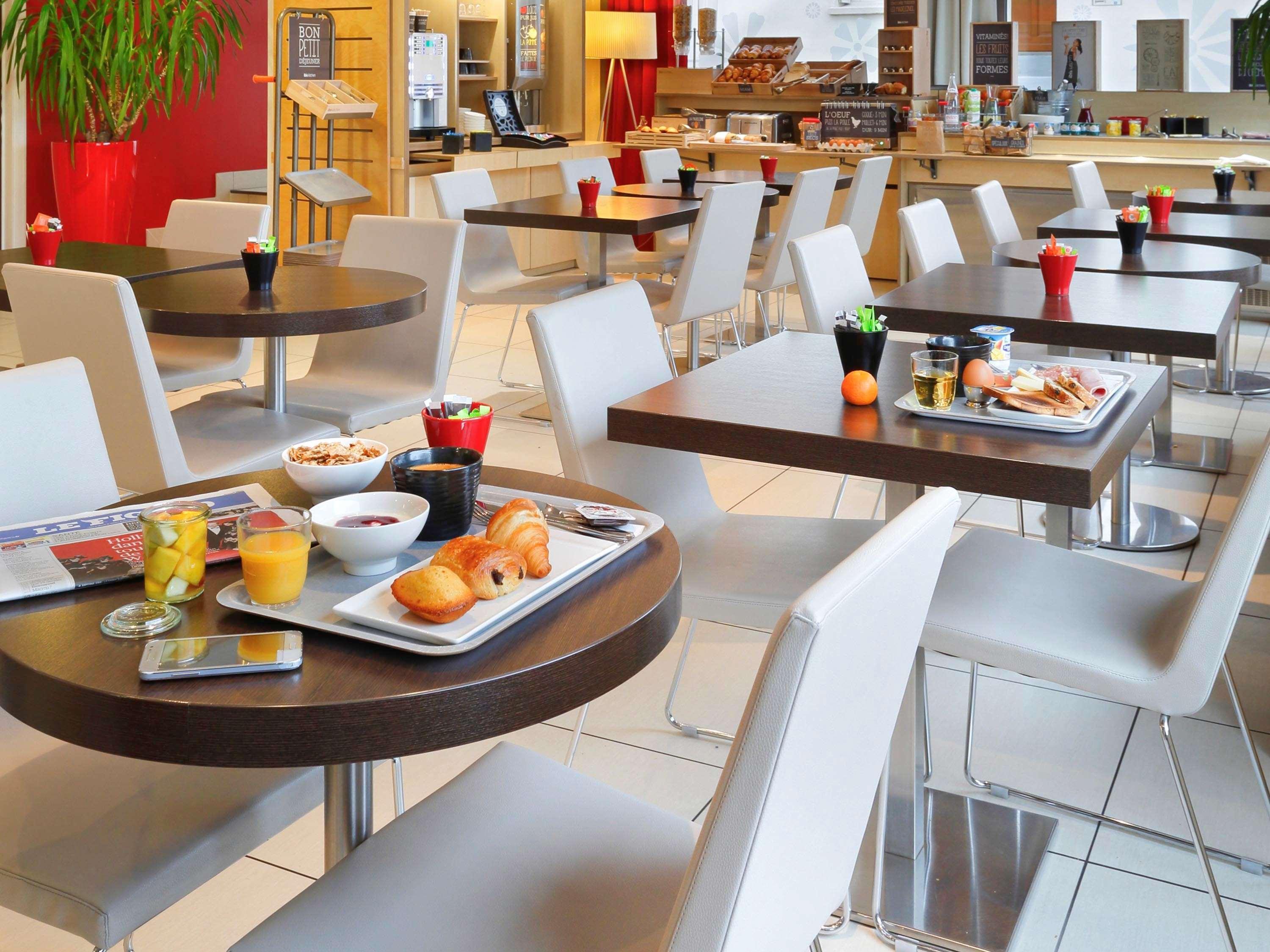 Ibis Etampes Hotel Exterior photo